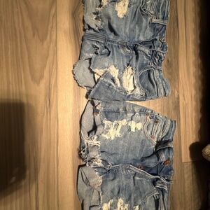 Shorts A&E